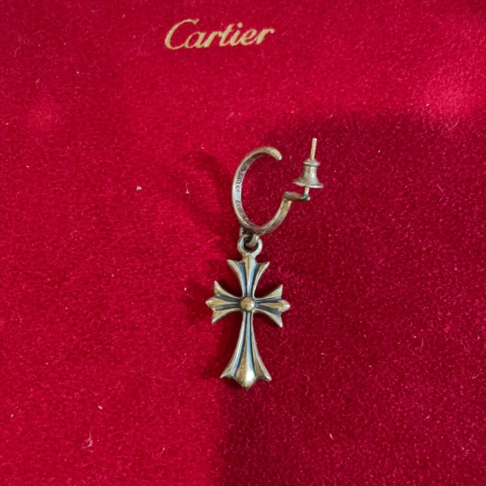 Chrome hearts earring